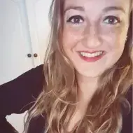 Experienced teacher offers dental science, anatomy and biology lessons.
